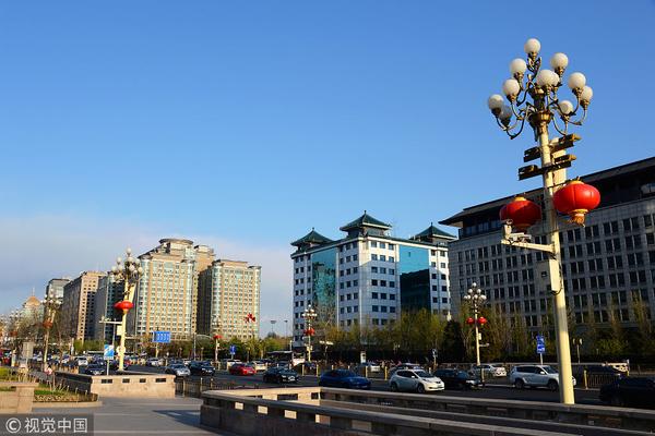 师父夜店的男女徒弟怎么打